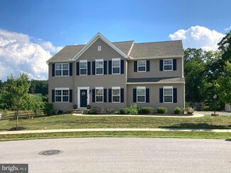18 Paddock Way, West Grove, PA 19390