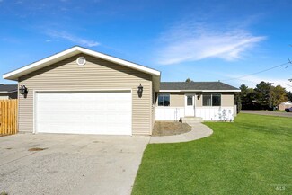 1620 16th St, Heyburn, ID 83336