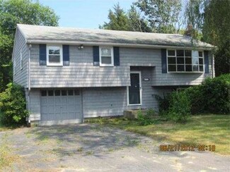 22 Marshview Dr, Marshfield, MA 02050