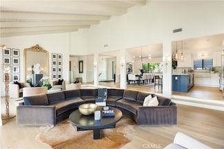 4234 Alhama Dr, Woodland Hills, CA 91364