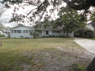 3006 Washington Ave, Pascagoula, MS 39567