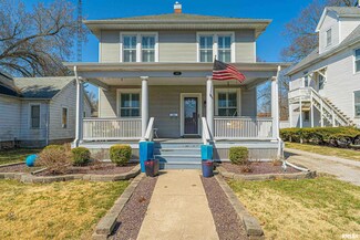 423 N Ottawa St, Lincoln, IL 62656