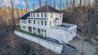270 Rockley Rd, Morgantown, WV 26508