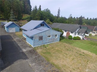 217 Chenault Ave, Hoquiam, WA 98550