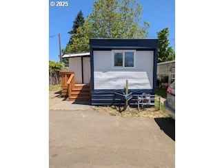 334 E 5th Ave Unit 6, Riddle, OR 97469