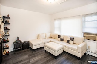 50 Westervelt Ave Unit 1, Hawthorne, NJ 07506