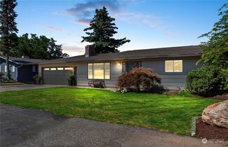208 S Iowa Ave, East Wenatchee, WA 98802