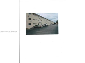 1330 W 54th St Unit 328C, Hialeah, FL 33012