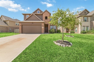 2707 Golden Hills Ct, Fresno, TX 77545