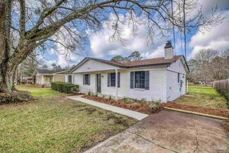 9451 Darlene Cir, Pensacola, FL 32526