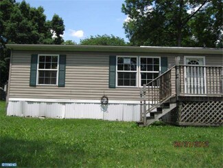 2329 River Rd, Reading, PA 19605