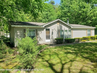 67674 Allpine St, South Haven, MI 49090