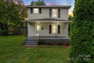 101 Adrian St, Mount Holly, NC 28120