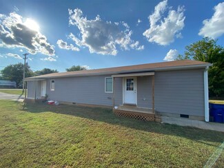 872 Boatlanding Rd, Bowling Green, KY 42101