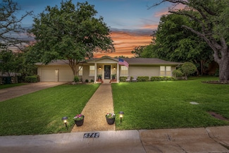 6748 Kirkwood Rd, Fort Worth, TX 76116