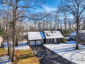 14 Williams St, Wells, ME 04090