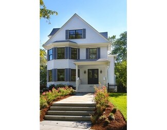 242 Waban Ave, Waban, MA 02468