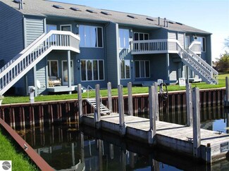114 S State St Unit 3, Oscoda, MI 48750