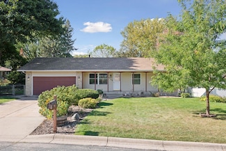 2729 Terrace Dr, Burnsville, MN 55337