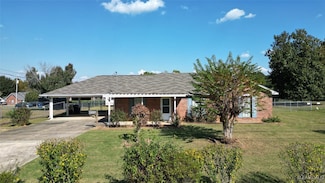 1640 Ingram Rd, Elmore, AL 36025