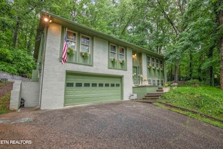 2703 Wildwood Rd, Maryville, TN 37804