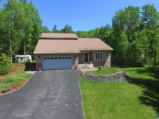 5175 Country Ln, Duluth, MN 55810