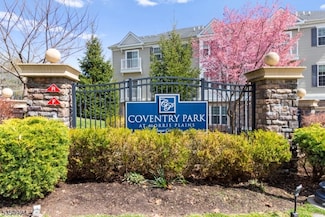 505 Lopez Ln, Morris Plains, NJ 07950