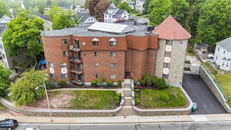 215 Thomas Burgin Pkwy Unit 35, Quincy, MA 02169