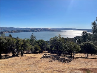 8187 N Heights Dr, Kelseyville, CA 95451
