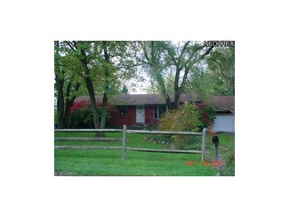 5566 Chippewa Rd, Chippewa Lake, OH 44215