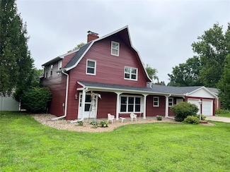 1321 W 13th St S, Newton, IA 50208