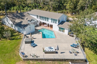 8402 Matthews Ln, Magnolia, TX 77354