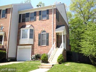 12130 Derriford Ct, Woodbridge, VA 22192