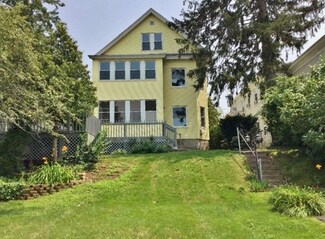 83 Brown St, Methuen, MA 01844