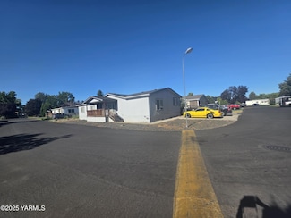 7610 W Nob Hill Blvd Unit 196, Yakima, WA 98908