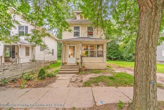 523 Clifford St, Lansing, MI 48912