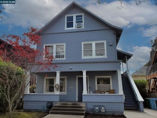 2006 Parker St, Berkeley, CA 94704