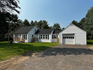 388 Ossipee Trail E, Gorham, ME 04038