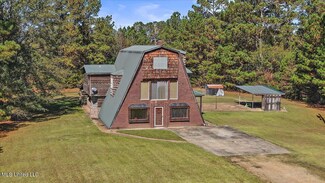 1013 Rutledge Rd, Hazlehurst, MS 39083