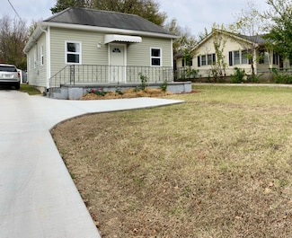 2628 E 4th St, Joplin, MO 64801