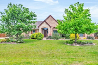 105 Courtney Cir, Waxahachie, TX 75165