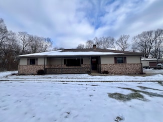 722 County Road 650 E, Toledo, IL 62468