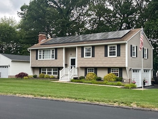305 Rambler St, Bristol, CT 06010