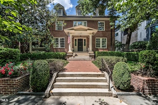 117 Hillcrest Rd, Raleigh, NC 27605