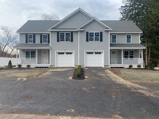 2 Bear Hill Rd Unit 2, Merrimac, MA 01860