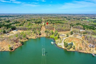 1700 Reedy Creek Rd, Huntingdon, TN 38344