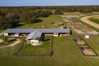 1950 SE Highway 41, Morriston, FL 32668