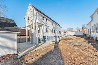 829 Swinton Ave, Bronx, NY 10465