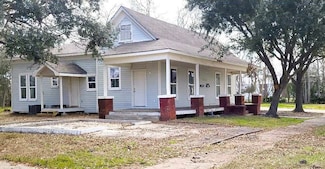 2105 Laurel Ave, Beaumont, TX 77701