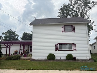9097 Custar Rd, Custar, OH 43511